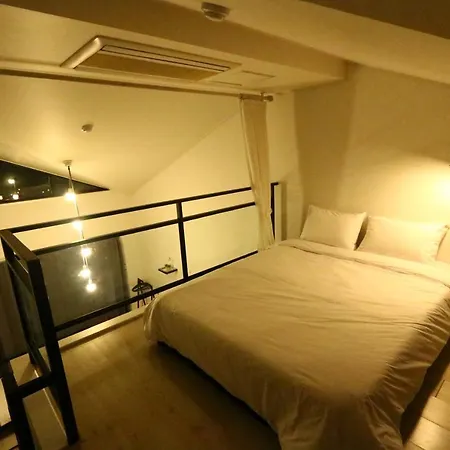 Villa Oceantree House à Seogwipo Extérieur photo